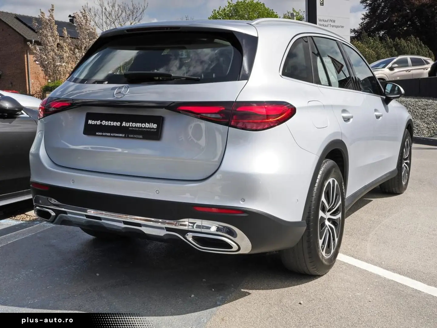 MERCEDES-BENZ GLC 220 d 4M AVANTGARDE ADV PANO LED