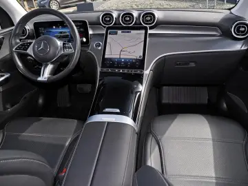MERCEDES-BENZ GLC 220 d 4M AVANTGARDE ADV PANO LED