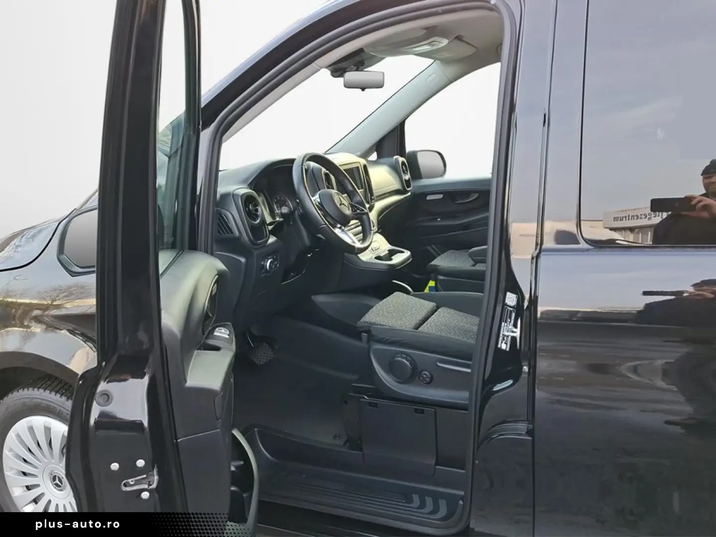 MERCEDES-BENZ VITO 116 TOURER NEUES MODELL NAVI