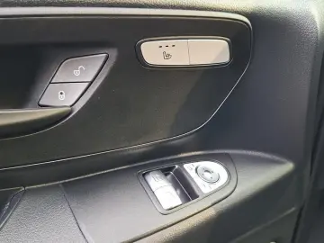 MERCEDES-BENZ VITO 116 TOURER NEUES MODELL NAVI