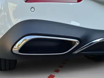 MERCEDES-BENZ CLE 200 AMG COUPÈ PANORAMA KEYLESS