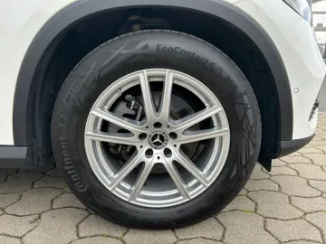 MERCEDES-BENZ GLC 220 d 4M Avantgarde