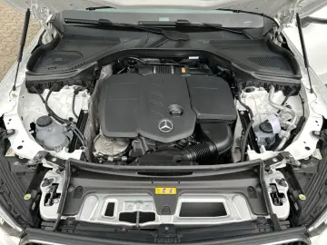 MERCEDES-BENZ GLC 220 d 4M Avantgarde