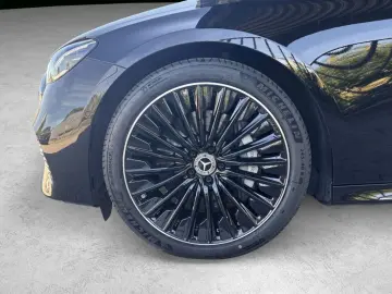 MERCEDES-BENZ E 450d 4MATIC AMG PANO 360 SUPER SOUND