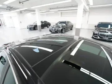 MERCEDES-BENZ E 220 d PANORAMA 2xAVANTGARDE