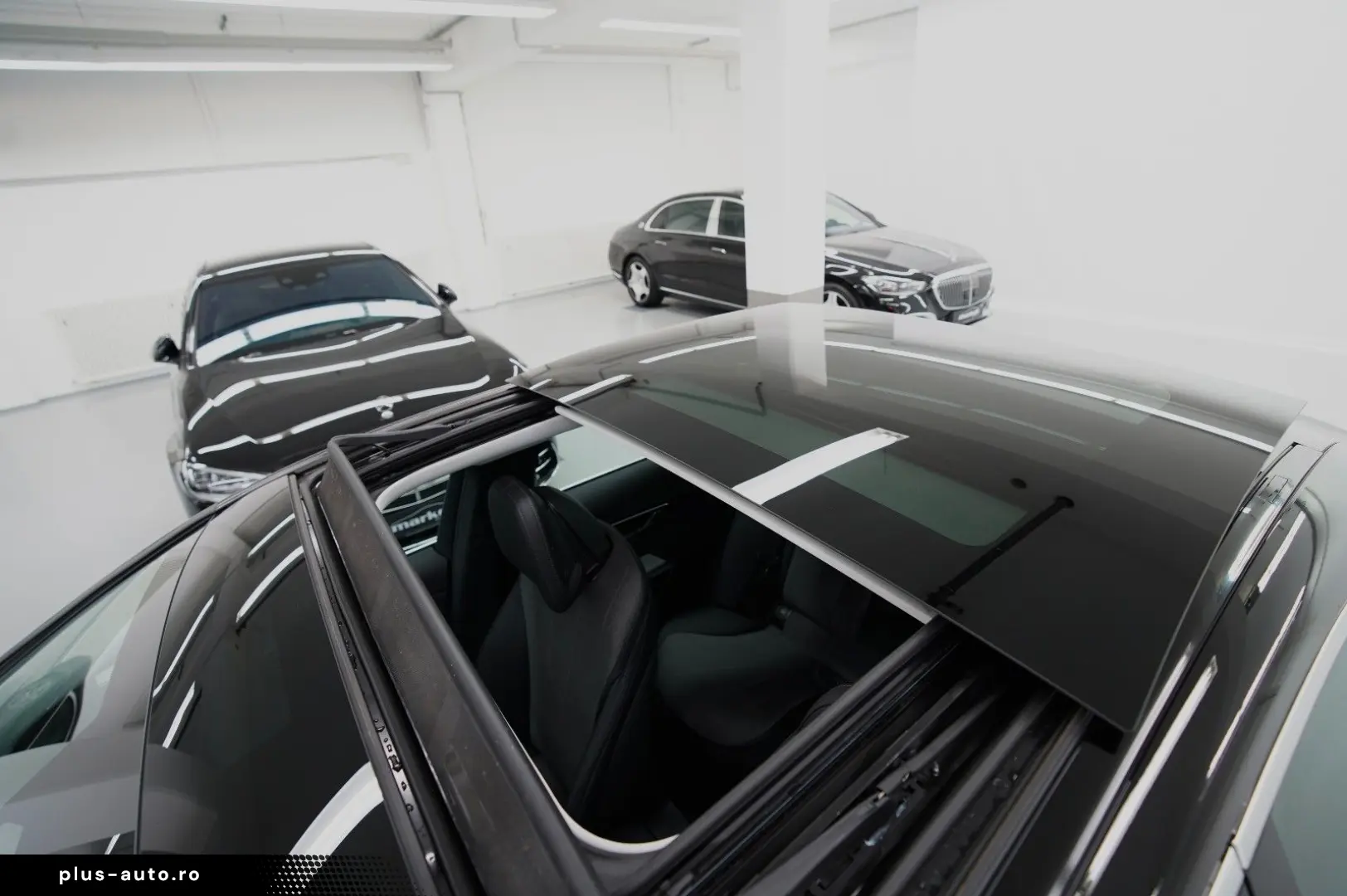 MERCEDES-BENZ E 220 d PANORAMA 2xAVANTGARDE