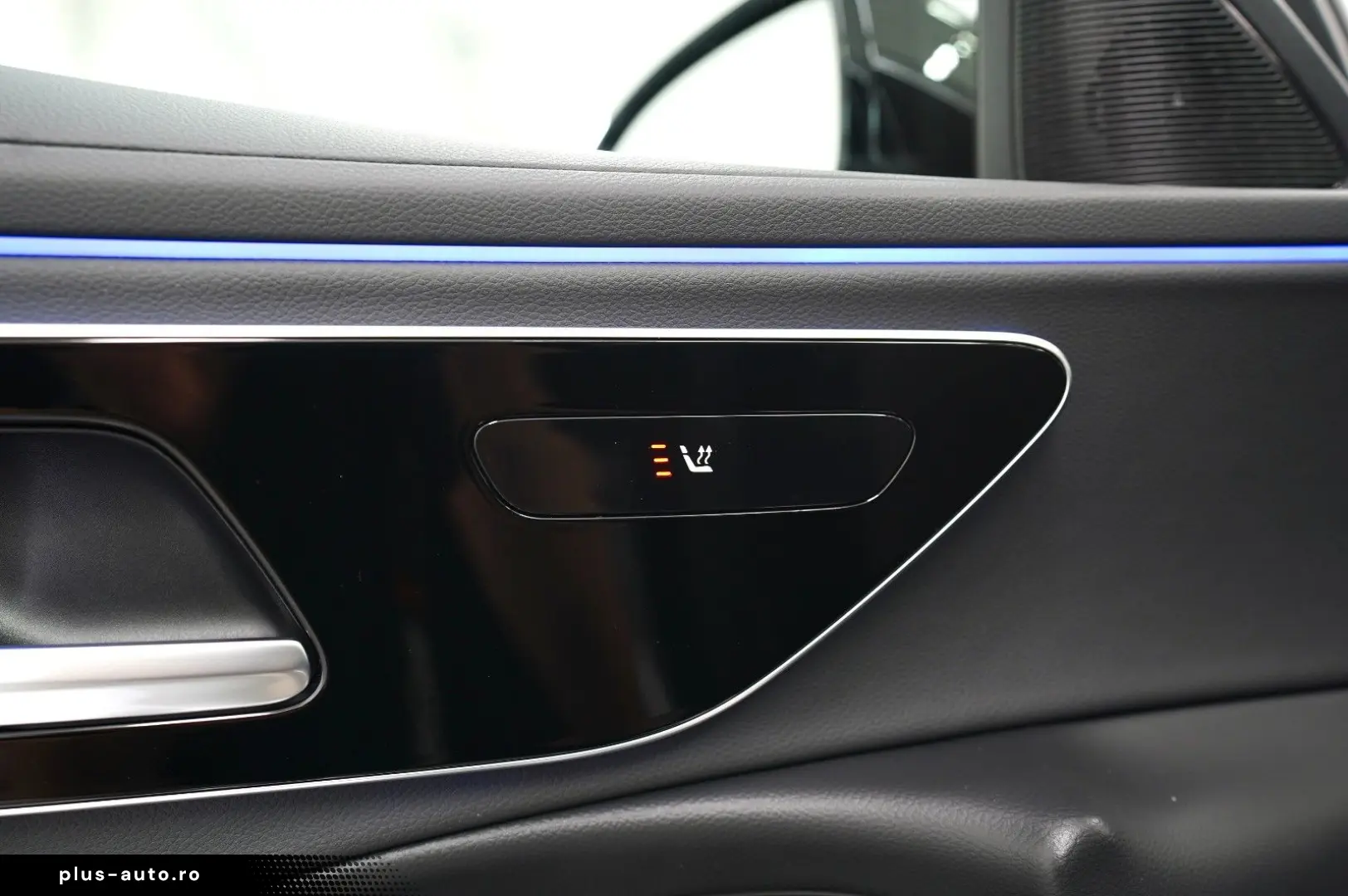 MERCEDES-BENZ E 220 d PANORAMA 2xAVANTGARDE