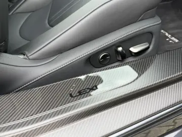 LEXUS LC 500 Cabriolet Performance