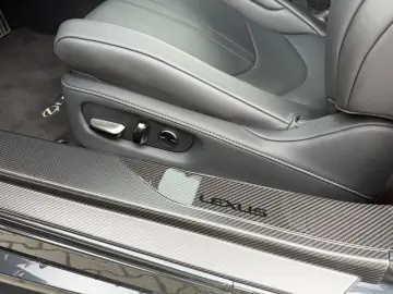 LEXUS LC 500 Cabriolet Performance