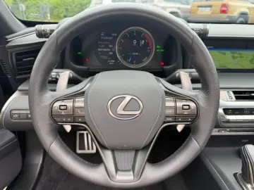 LEXUS LC 500 Cabriolet Performance