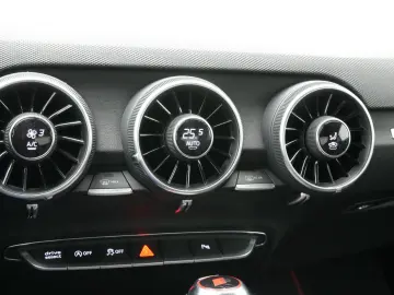 AUDI TT Coupe 45 quattro S line S-TRON B&O NAVI VIRT