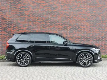 Volvo XC90 T8 AWD Ultra Dark - 7 Locuri - MY 2026