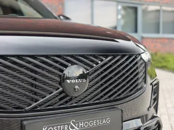 Volvo XC90 T8 AWD Ultra Dark - 7 Locuri - MY 2026