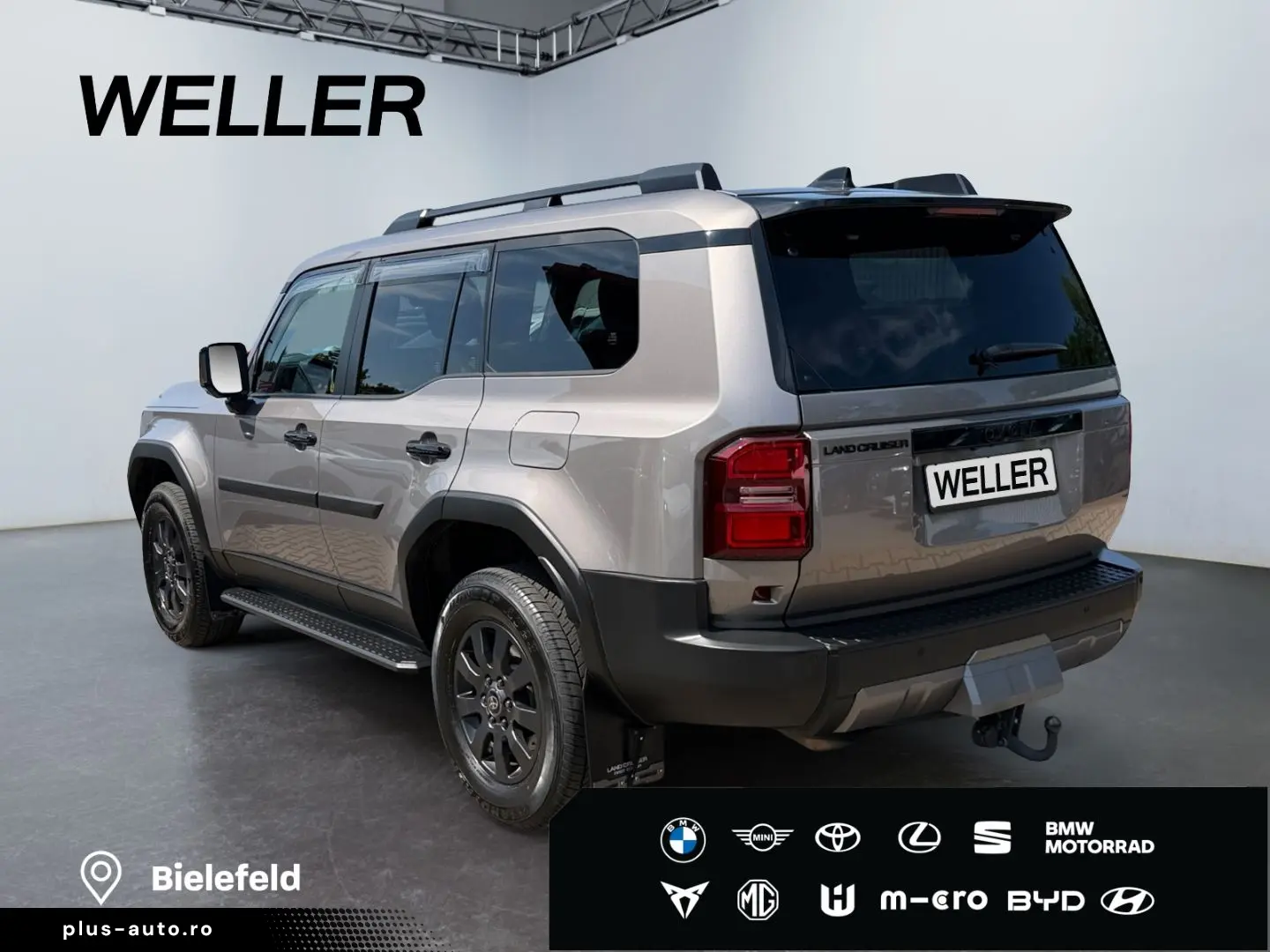 TOYOTA Land Cruiser 2 8 D-4D Executive 4x4  AHK 360  AC