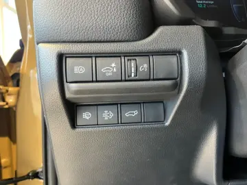 TOYOTA Land Cruiser 2.8 D-4D Executive