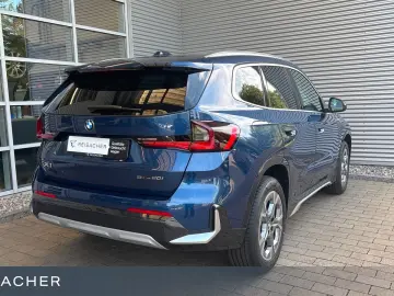 BMW X1 sDrive20i A X-Line AHK ACC RFK LCPlus eSitz M