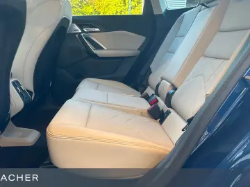 BMW X1 sDrive20i A X-Line AHK ACC RFK LCPlus eSitz M