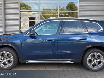 BMW X1 sDrive20i A X-Line AHK ACC RFK LCPlus eSitz M