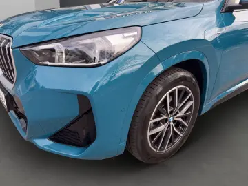 BMW X1 xDrive20d M-SPORT LED NAVI KAMERA H K 18  AHK
