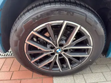 BMW X1 xDrive20d M-SPORT LED NAVI KAMERA H K 18  AHK