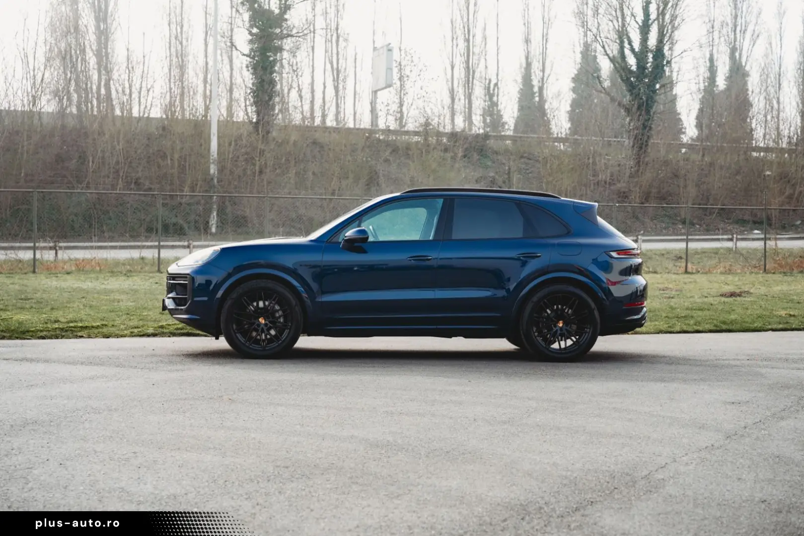 PORSCHE E-Hybrid SportDesign Pano airsusp. Bose PPF