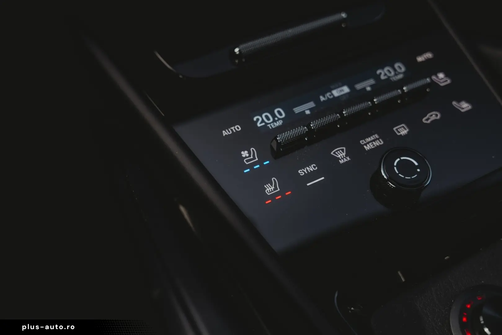 PORSCHE E-Hybrid SportDesign Pano airsusp. Bose PPF