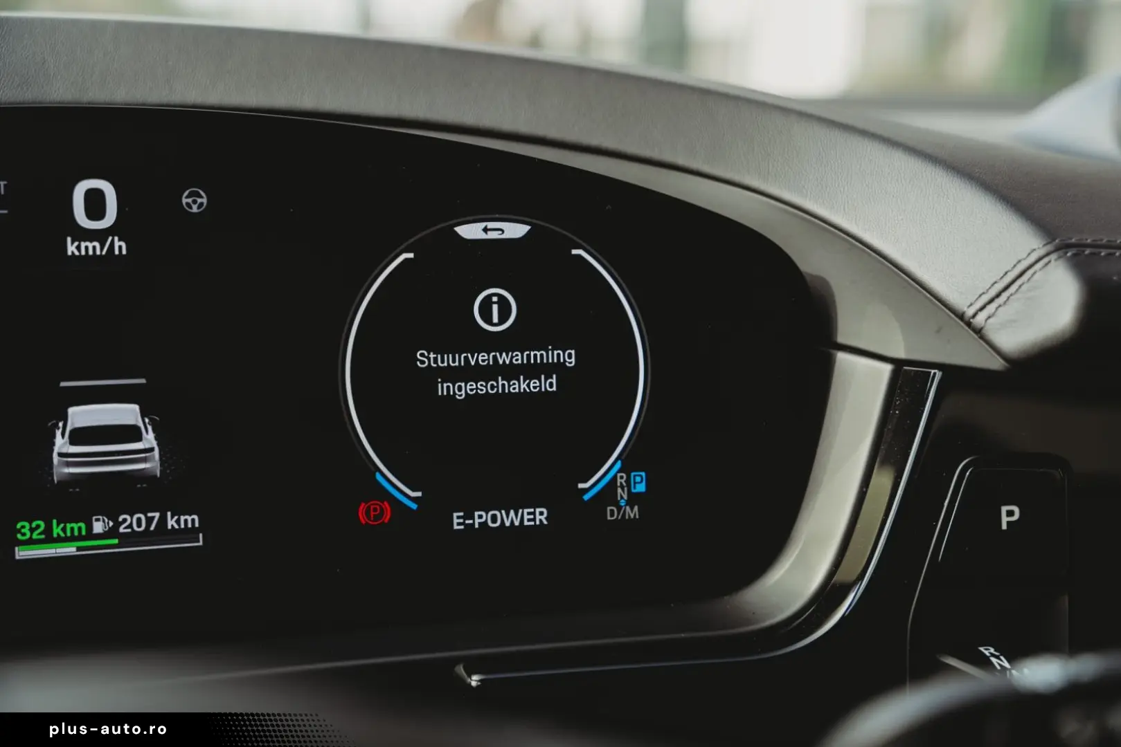 PORSCHE E-Hybrid SportDesign Pano airsusp. Bose PPF