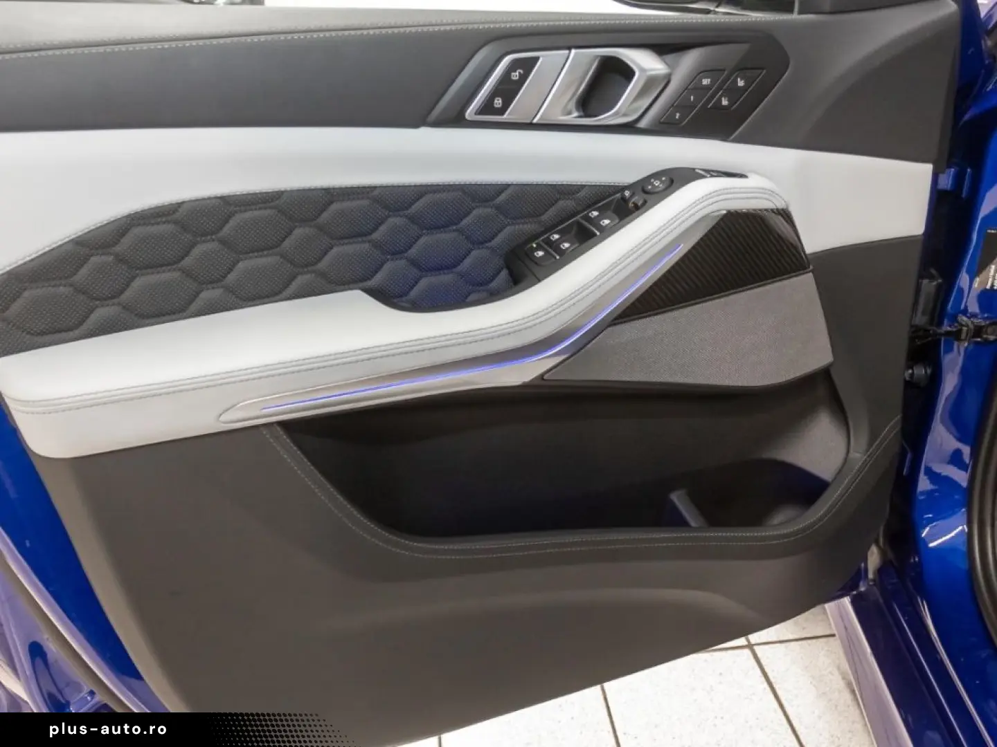 BMW X5 M  AHK Panorama HUD 360 Kamera Leder e-Sitze