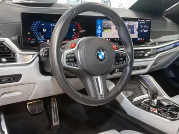 BMW X5 M  AHK Panorama HUD 360 Kamera Leder e-Sitze