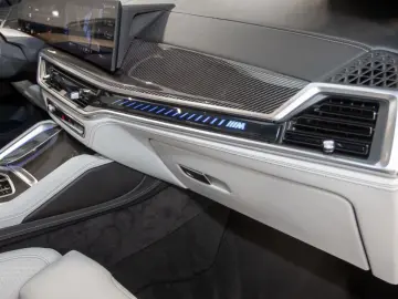 BMW X5 M  AHK Panorama HUD 360 Kamera Leder e-Sitze