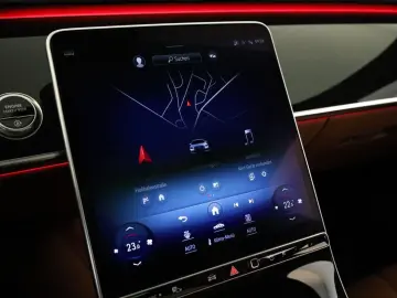 MERCEDES-BENZ S 580 lang AMG DIGITAL Pano HUD HighEndFond 21
