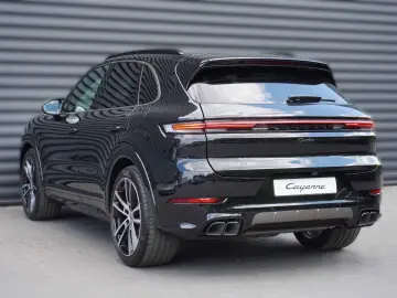 Porsche Cayenne Turbo E-Hybrid