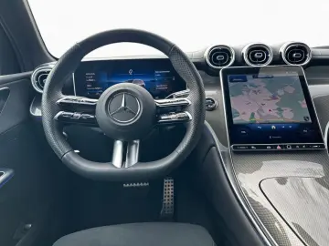 MERCEDES-BENZ GLC 300 d 4Matic AMG-Line AHK Adv  PA LED Navi