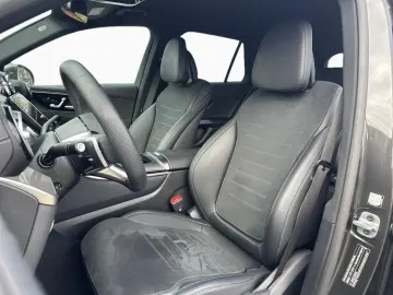 MERCEDES-BENZ GLC 300 d 4Matic AMG-Line AHK Adv  PA LED Navi