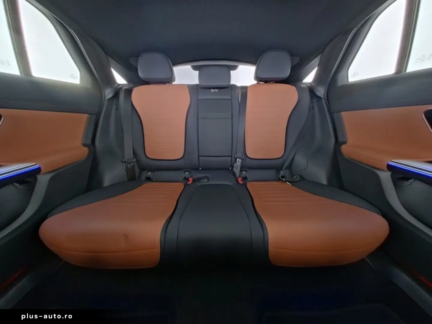 MERCEDES-BENZ GLC 300d 4M COUPE AMG Pano Digilight Memory