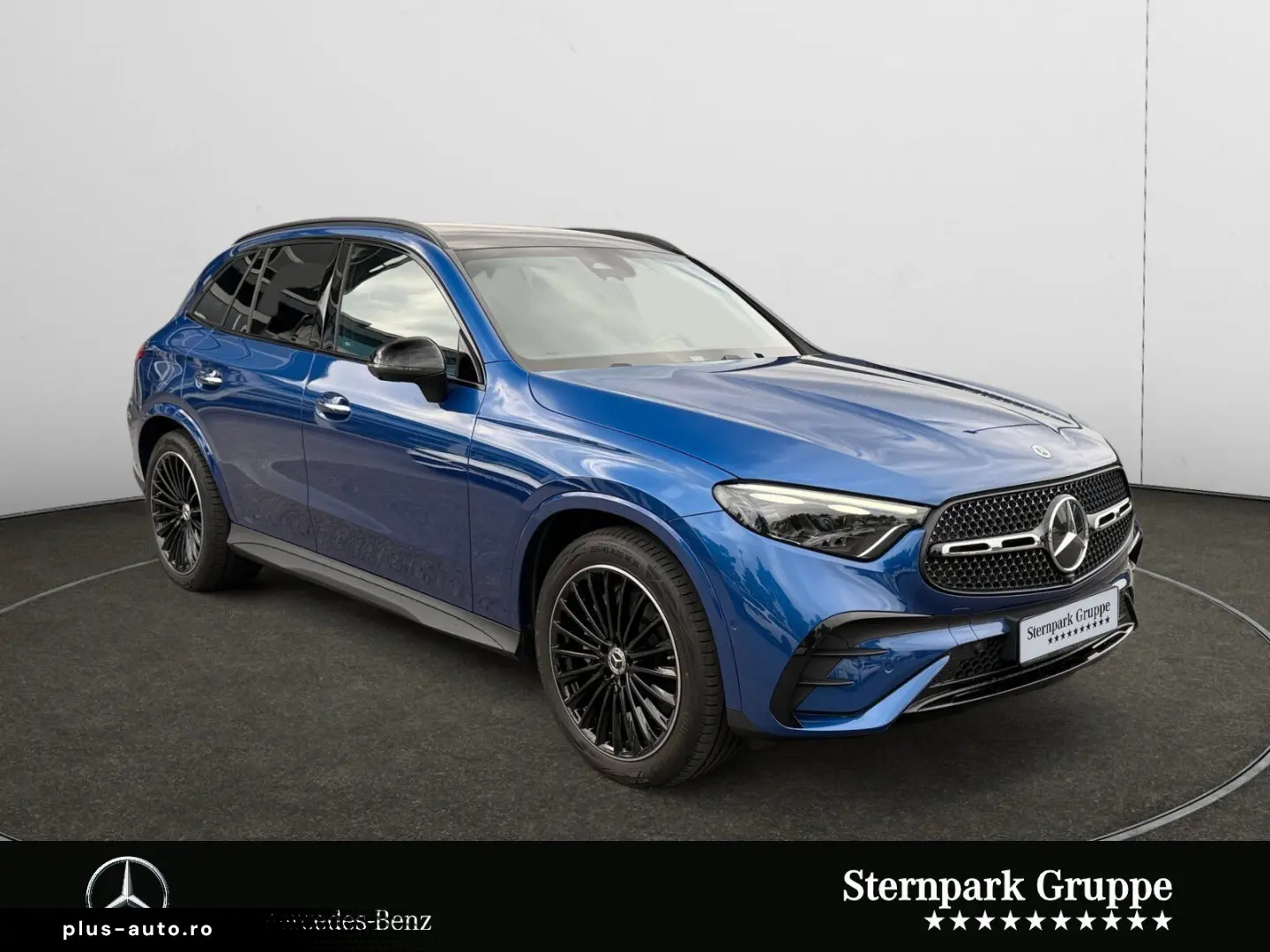 MERCEDES-BENZ GLC 300 4M AMG AHK Night Burm3D Pano 20