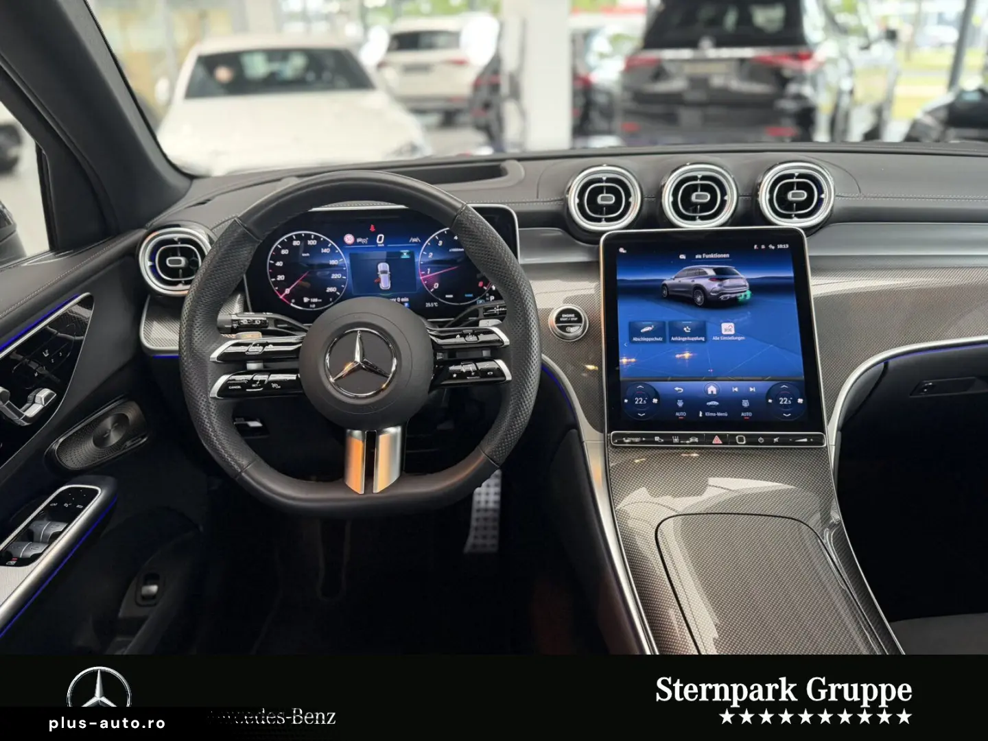 MERCEDES-BENZ GLC 300 4M AMG AHK Night Burm3D Pano 20
