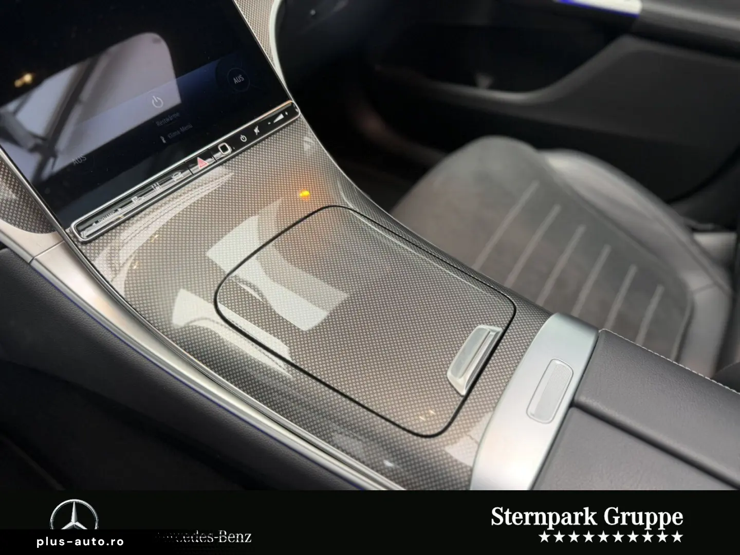 MERCEDES-BENZ GLC 300 4M AMG AHK Night Burm3D Pano 20