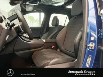 MERCEDES-BENZ GLC 300 4M AMG AHK Night Burm3D Pano 20