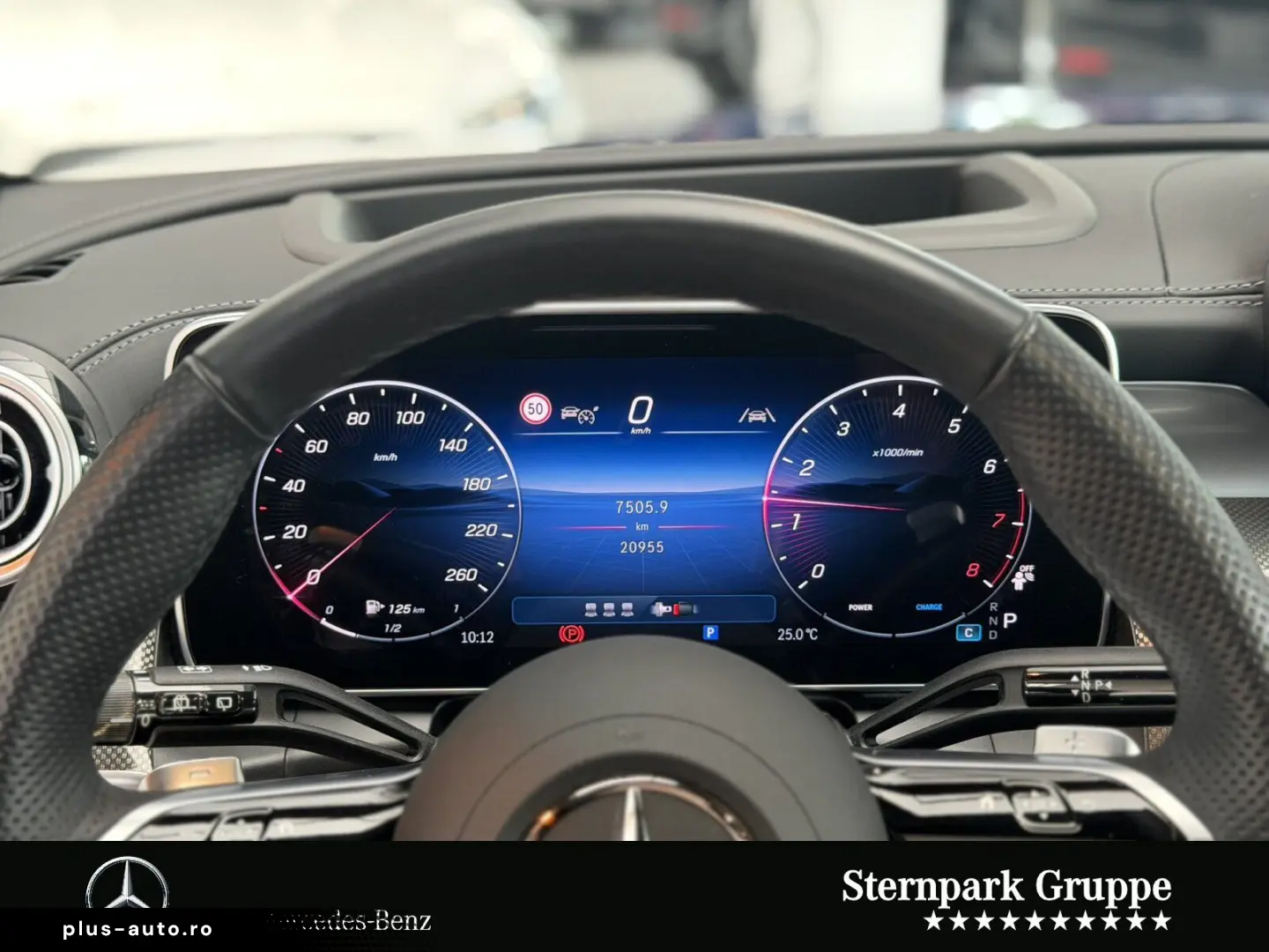 MERCEDES-BENZ GLC 300 4M AMG AHK Night Burm3D Pano 20