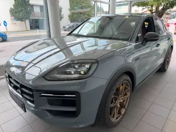 Porsche Cayenne Coupe Turbo E-Hybrid - Pachet GT