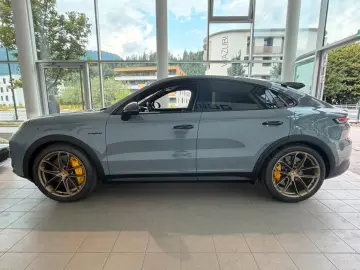 Porsche Cayenne Coupe Turbo E-Hybrid - Pachet GT