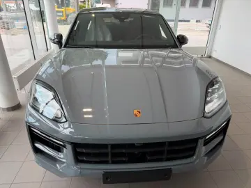 Porsche Cayenne Coupe Turbo E-Hybrid - Pachet GT