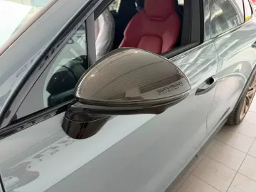 Porsche Cayenne Coupe Turbo E-Hybrid - Pachet GT