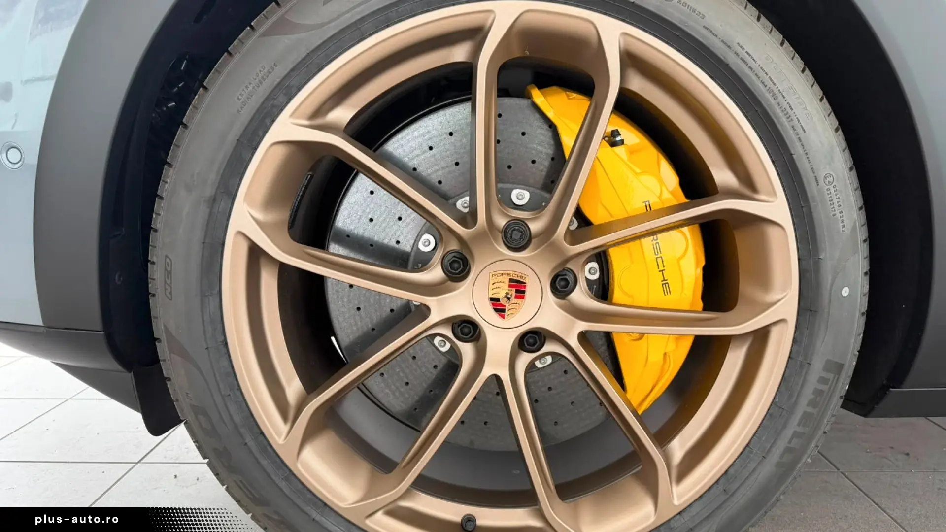 Porsche Cayenne Coupe Turbo E-Hybrid - Pachet GT
