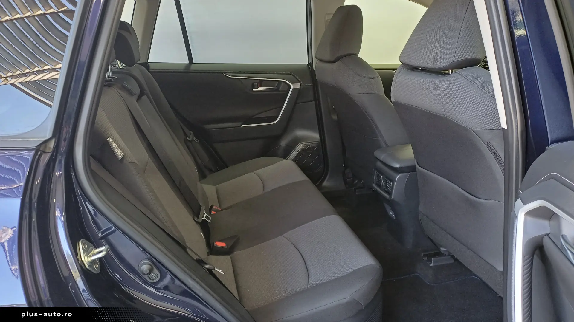 Toyota RAV4 2 5 Hybrid City AWD