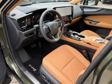 LEXUS NX 450h E-Executive - Panoramic - HUD