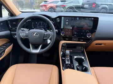 LEXUS NX 450h E-Executive - Panoramic - HUD