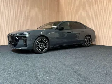 BMW 760 M760eXAS PHEV  Aut. doors  M-performance  FU