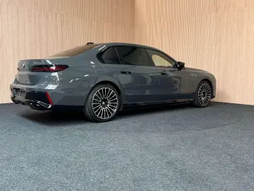 BMW 760 M760eXAS PHEV  Aut. doors  M-performance  FU